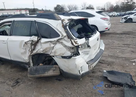 2017 Subaru Outback 2.5I Limited z USA, uszkodzony, nr VIN 4S4BSANC0H3345272